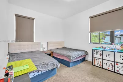 3575 W 97th St, Hialeah, FL 33018 - Photo 26