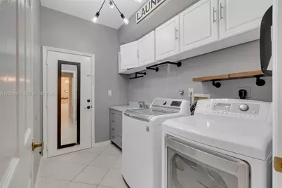 13746 NW 21st St, Pembroke Pines, FL 33028 - Photo 26