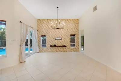 13746 NW 21st St, Pembroke Pines, FL 33028 - Photo 8