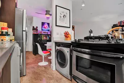 350 Collins Ave #310, Miami Beach, FL 33139 - Photo 18