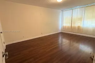 137 Golden Isles Dr, Hallandale Beach, FL 33009 - Photo 14
