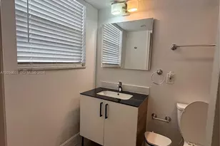 137 Golden Isles Dr, Hallandale Beach, FL 33009 - Photo 16