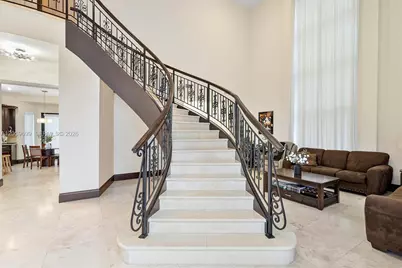 18825 N Bay Rd, Sunny Isles Beach, FL 33160 - Photo 2