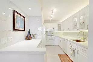 2201 S Ocean Dr, Hollywood, FL 33019 - Photo 12