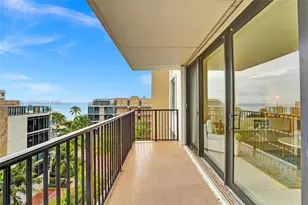 2201 S Ocean Dr, Hollywood, FL 33019 - Photo 26
