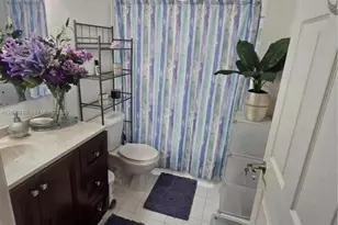 2200 NW 72nd Way, Pembroke Pines, FL 33024 - Photo 2