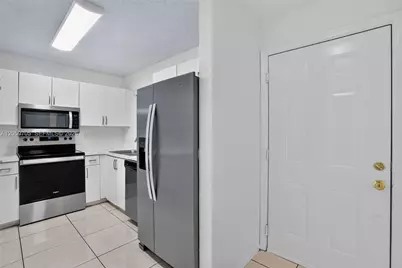 6225 Kendale Lakes Cir #253, Miami, FL 33183 - Photo 8