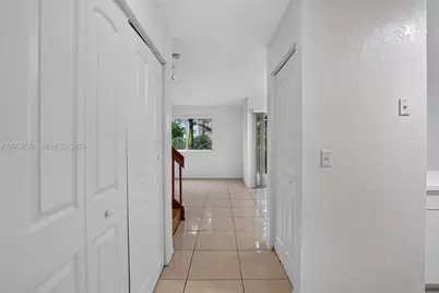6225 Kendale Lakes Cir #253, Miami, FL 33183 - Photo 4