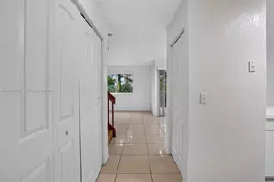 6225 Kendale Lakes Circle, Miami, FL 33183 - Photo 4