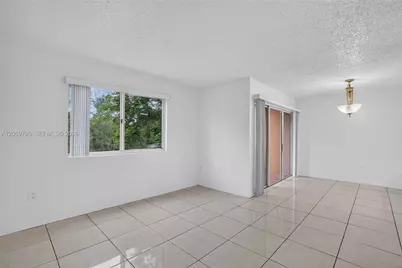 6225 Kendale Lakes Cir #253, Miami, FL 33183 - Photo 18