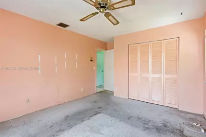 1419 Hummingbird Dr, Delray Beach, FL 33444 - Photo 24