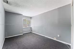 18602 NW 46th Ave, Miami Gardens, FL 33055 - Photo 20
