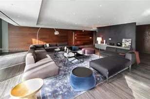 88 SW 7th St, Miami, FL 33130 - Photo 12