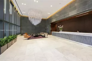 88 SW 7th St, Miami, FL 33130 - Photo 16