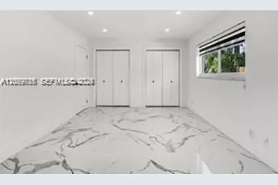 2185 Imperial Point Dr, Fort Lauderdale, FL 33308 - Photo 10