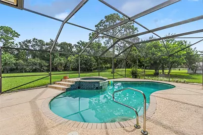 9825 Hindel Ct, Boynton Beach, FL 33472 - Photo 38