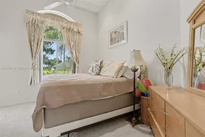 9825 Hindel Ct, Boynton Beach, FL 33472 - Photo 34