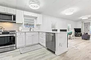 5220 SW 29th Terrace, Fort Lauderdale, FL 33312 - Photo 8
