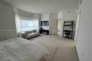 16100 Emerald Estates Dr, Weston, FL 33331 - Photo 4