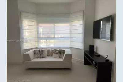 16100 Emerald Estates Dr #278, Weston, FL 33331 - Photo 6