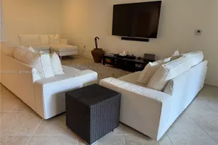 16100 Emerald Estates Dr, Weston, FL 33331 - Photo 2