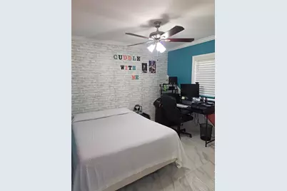 651 E 48th St, Hialeah, FL 33013 - Photo 8