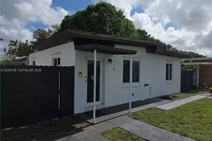 651 E 48th St, Hialeah, FL 33013 - Photo 4