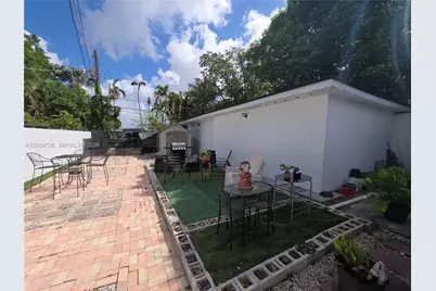 651 E 48th St, Hialeah, FL 33013 - Photo 28