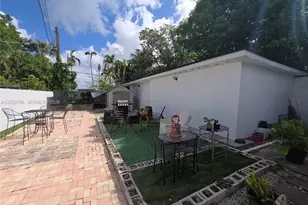 651 E 48th St, Hialeah, FL 33013 - Photo 28