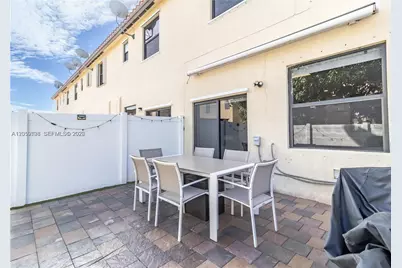 8845 W 35th Ave #8845, Hialeah, FL 33018 - Photo 22