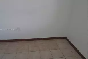 9437 Fontainebleau Blvd, Miami, FL 33172 - Photo 32