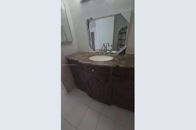9437 Fontainebleau Blvd #202, Miami, FL 33172 - Photo 8