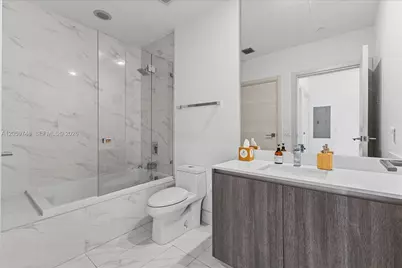 801 S Miami Ave #5509, Miami, FL 33130 - Photo 18