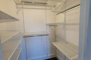 2016 Bay Dr, Miami Beach, FL 33141 - Photo 24