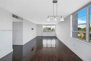 2016 Bay Dr, Miami Beach, FL 33141 - Photo 18