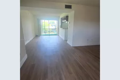 8401 SW 107 #312E, Miami, FL 33173 - Photo 2