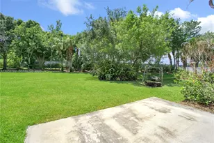 5603 SE Graham Dr, Stuart, FL 34997 - Photo 6