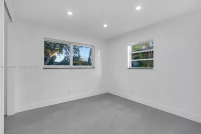 730 NW 77th Way, Pembroke Pines, FL 33024 - Photo 8