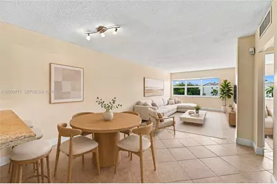 2555 NE 11 Street #510, Fort Lauderdale, FL 33304 - Photo 1
