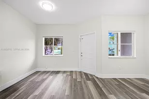 1681 SE 30th St, Homestead, FL 33035 - Photo 8
