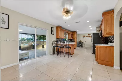 5511 Barnstead Cir, Greenacres, FL 33463 - Photo 4