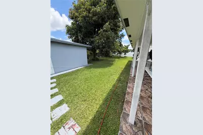 4851 NW 192nd St #1, Miami Gardens, FL 33055 - Photo 4