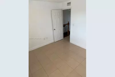 1362 NW 24 Avenue #1362, Miami, FL 33125 - Photo 12