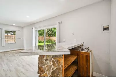 200 SW 16 Street, Pompano Beach, FL 33060 - Photo 24