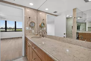 1 Grove Isle, Miami, FL 33133 - Photo 34