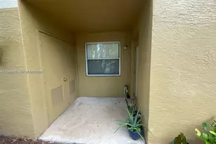 761 N Pine Island Rd, Plantation, FL 33324 - Photo 10