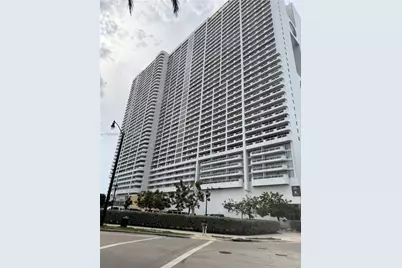 1717 N Bayshore Dr #A-2938, Miami, FL 33132 - Photo 2