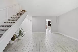 2950 NW 106th Ave, Sunrise, FL 33322 - Photo 8