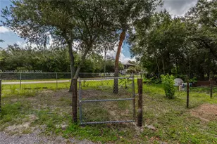 130 S Nogal St, Clewiston, FL 33440 - Photo 32