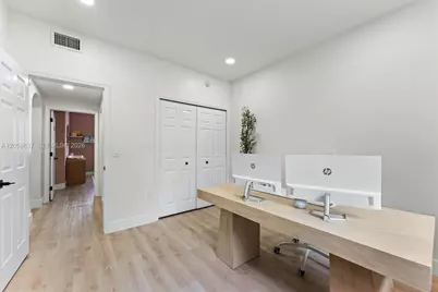 8424 NW 141st Ln #4307, Miami Lakes, FL 33016 - Photo 32